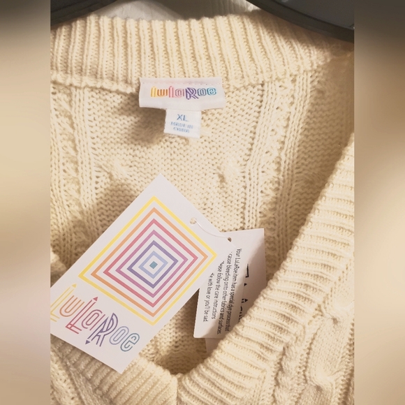 LuLaRoe Sweater Vest - Picture 2 of 8